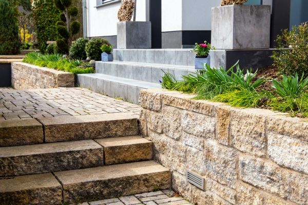 Stone Step Replacement in Tampa