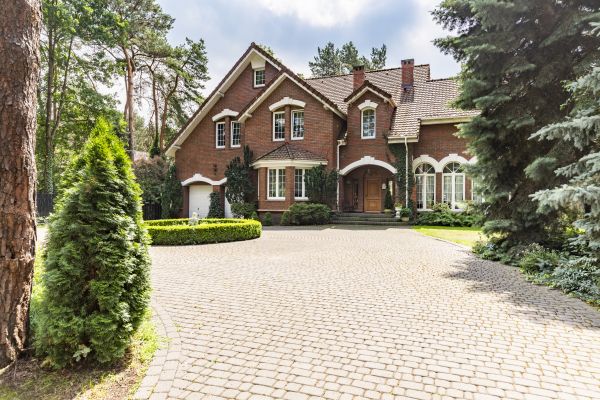 Driveway Brick Repair in Tampa