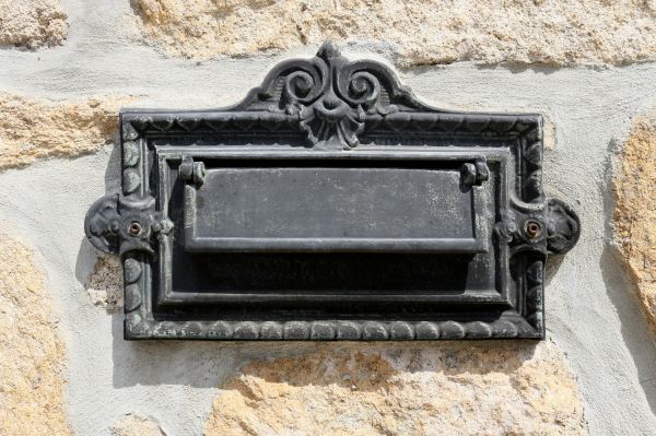 Stone Mailbox Installation in Tampa