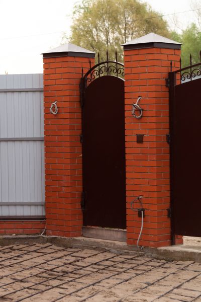 Brick Columns Installation in Tampa
